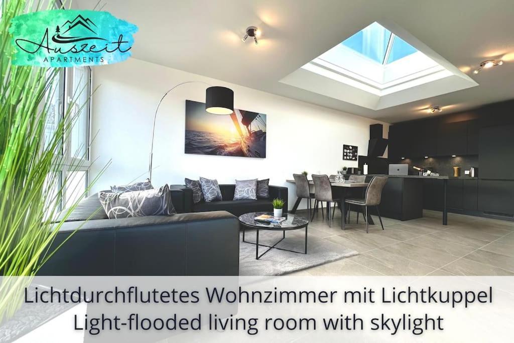 Auszeit Apartment Sunshine: Lakeside Retreat with Rooftop Terraces Friedrichshafen Exterior photo